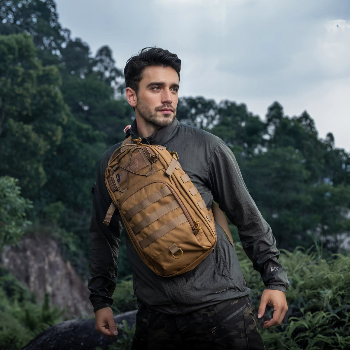 [M50546] 18L Convertible Tactical Backpack